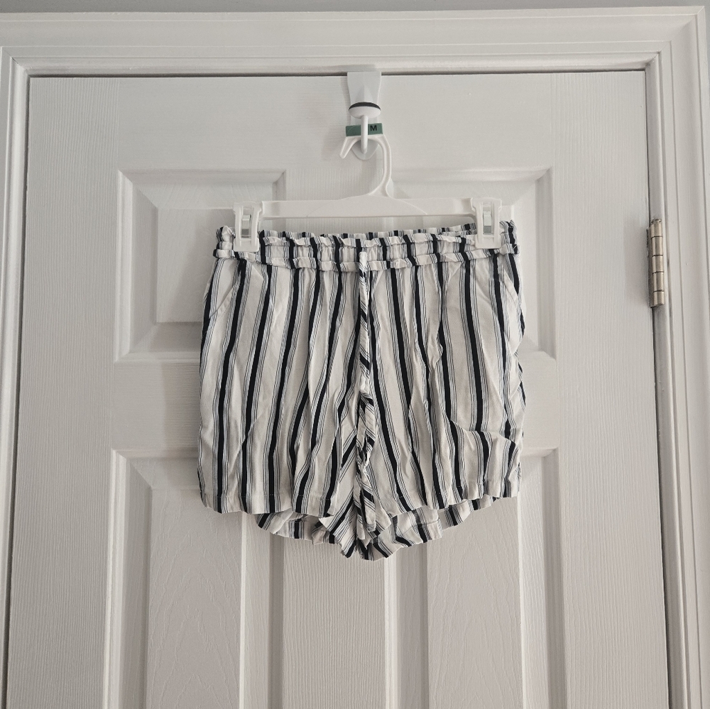 Striped Women's Shorts Size XS